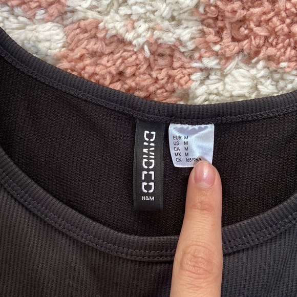 Wrap Around Ribbed Tank - Picture 2 of 3